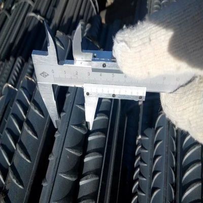 HRB400 HRB500 10 mm 12 mm スチールレバー 形が変形した鉄棒 建設用鉄棒