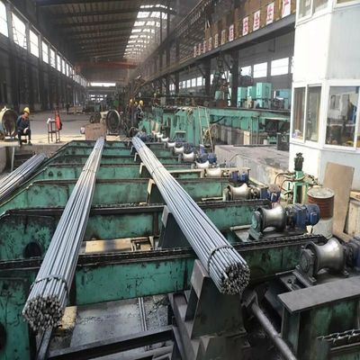 HRB400 HRB500 ガラス繊維鋼筋強化棒 変形鉄棒 鉄棒 建設 6mm 8mm 10mm リバー 巻き鋼棒