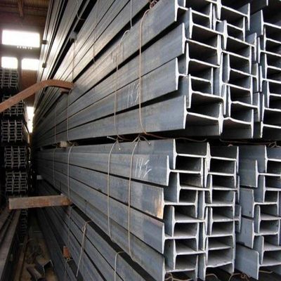 ASTM標準Q235 構造鋼のための熱/冷熱で鋳造された熱熱熱熱電熱溶接されたIビームセクション
