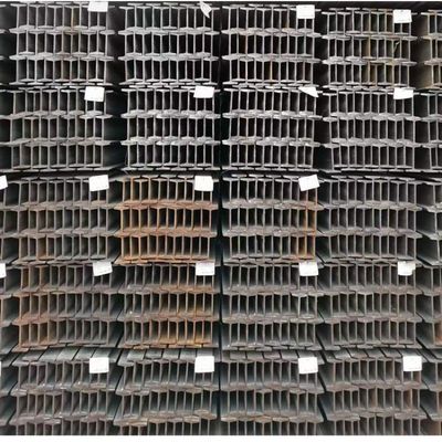 建築物 構造鋼 I ビーム カスタマイズ 100-900mm ホット/コールド ローリング ASTM A36 鋼 加熱 溶接